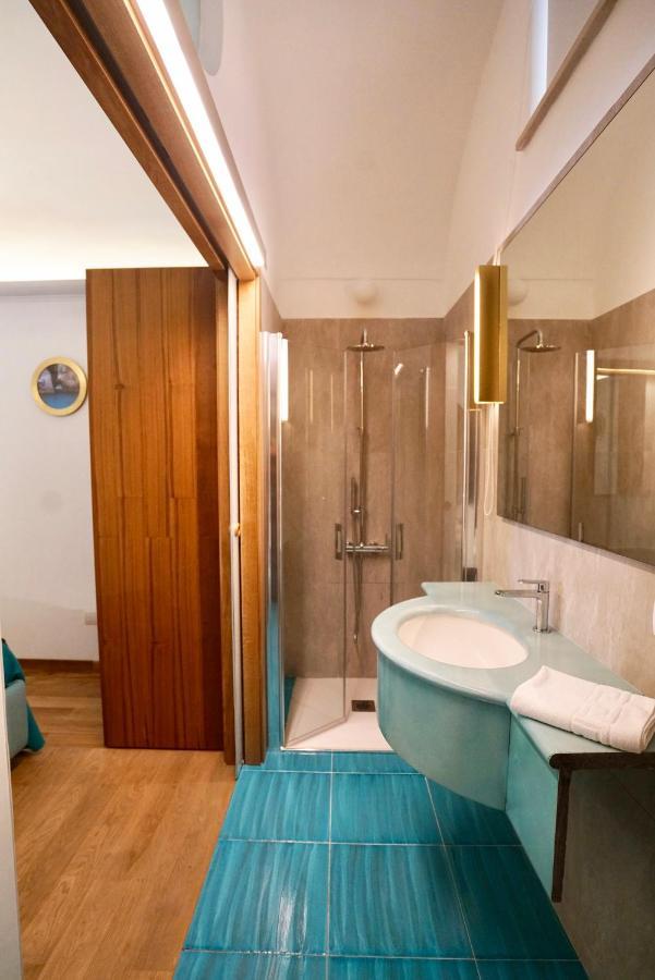 Grotta Verde Luxury Suite By Caprirooms Екстериор снимка